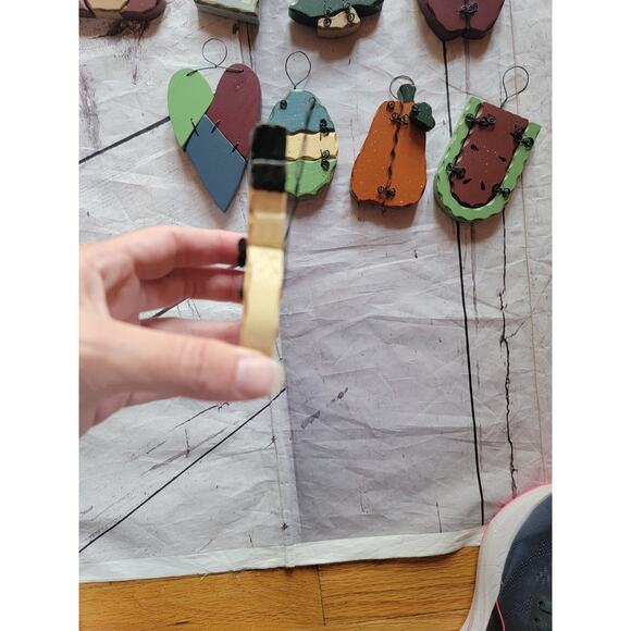 Assorted Rustic Country Style Wood Ornaments Mixed Lot of 9 - Picture 5 of 9